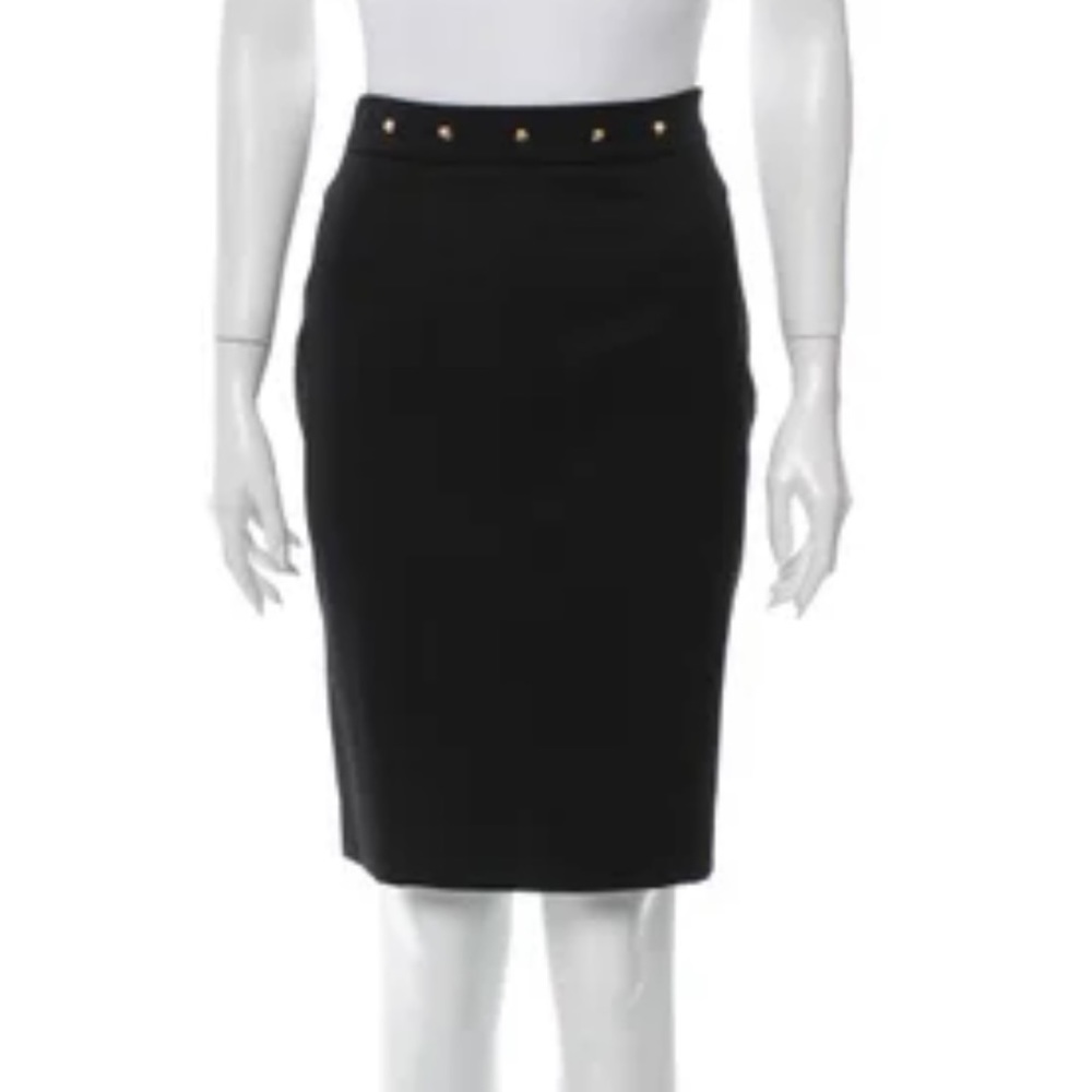 Black designer pencil skirt ⭐️